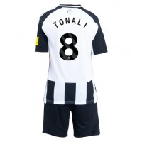 Camiseta Newcastle United Sandro Tonali #8 Primera Equipación Replica 2024-25 para niños mangas cortas (+ Pantalones cortos)